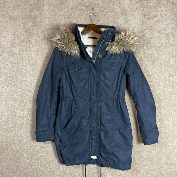 Abercrombie & Fitch Jackets & Blazers - Abercrombie Fitch Parka Coat Womens Size Small Navy Faux Fur Trim Sherpa Jacket